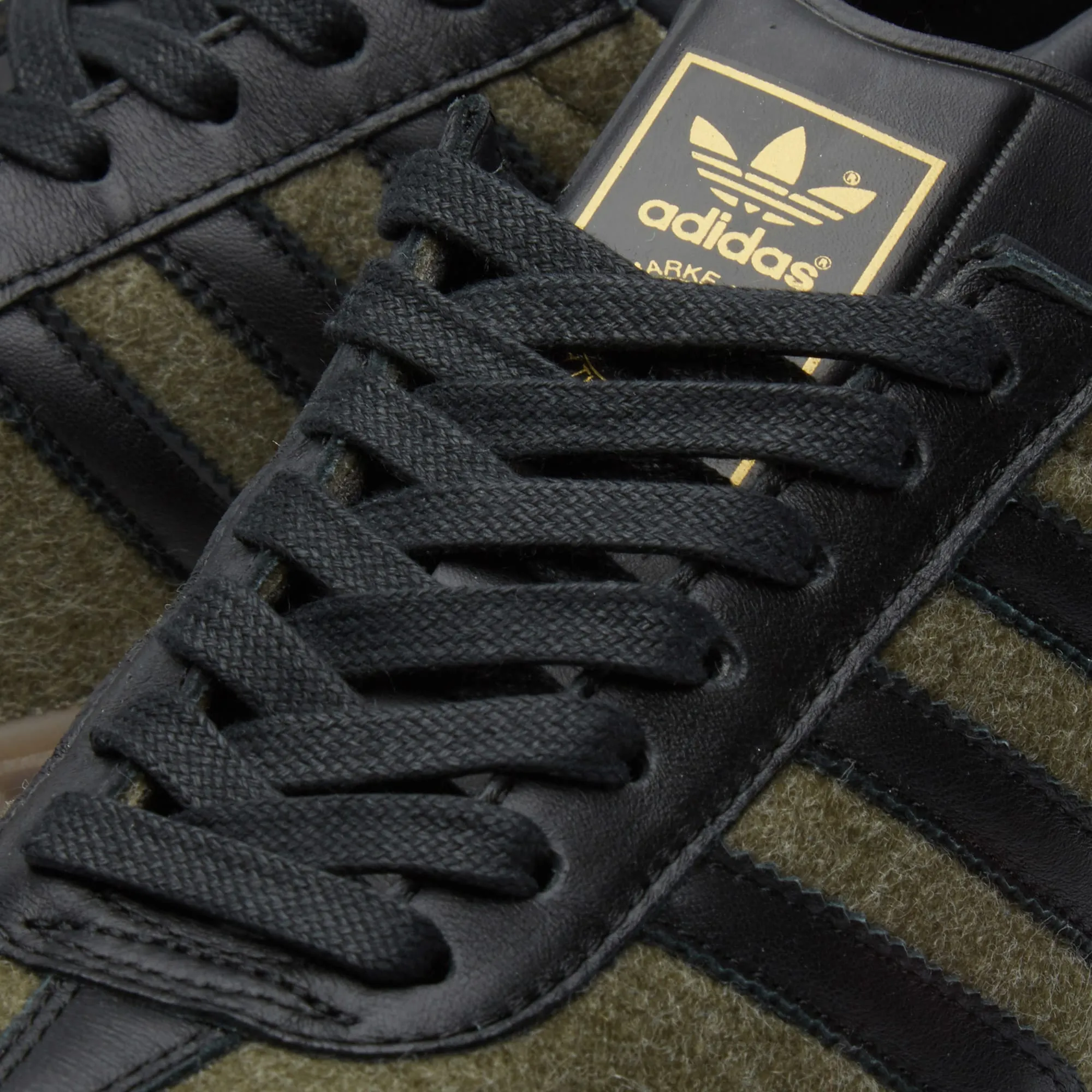 Adidas HamburgJungle Ink, Core Black & Gum