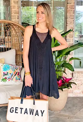 Elan Capri Dress in Black