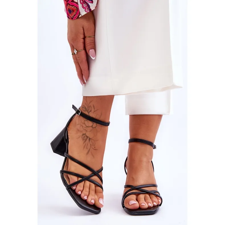 Fashionable Sandals With Black Felisa High Heels