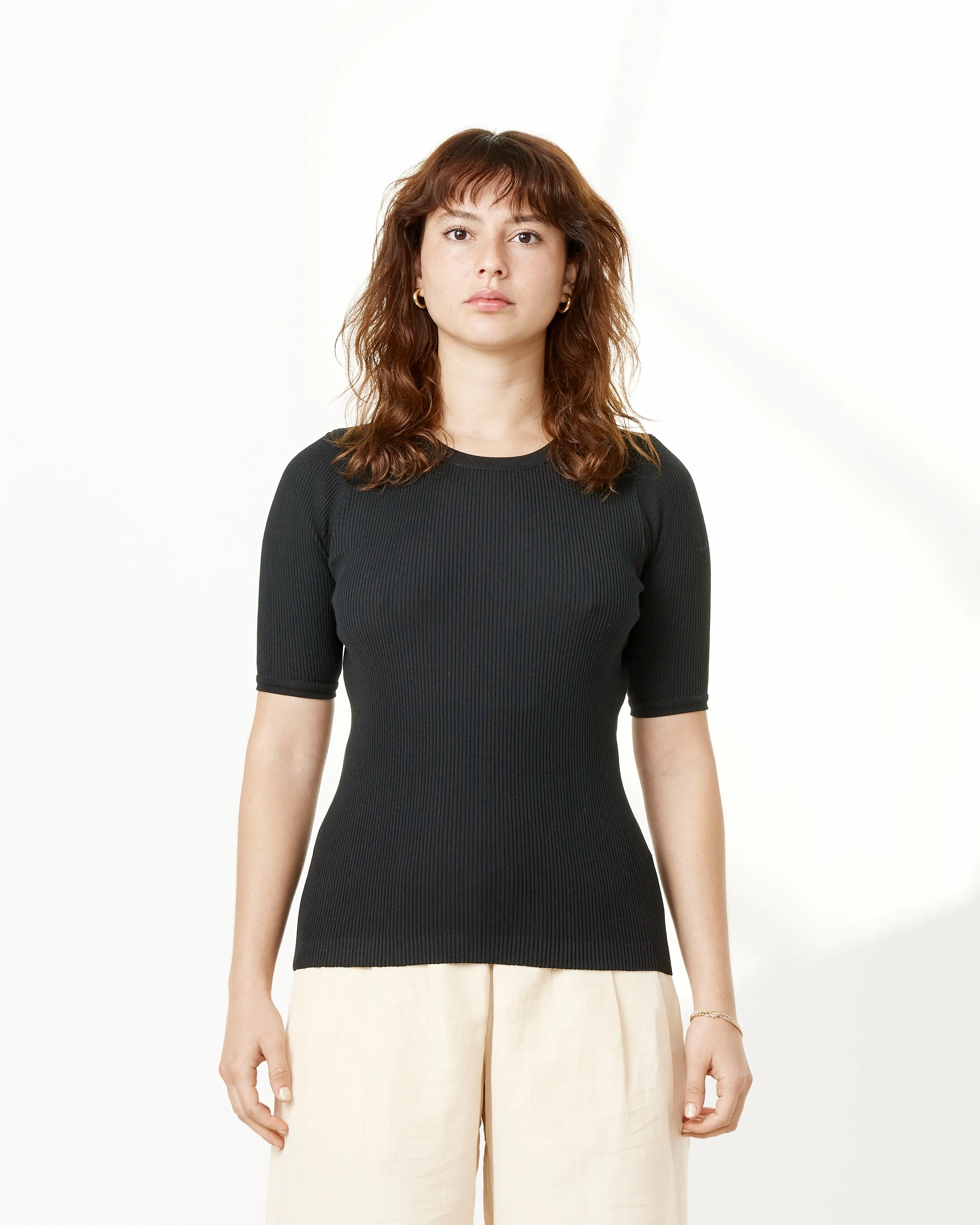 Giza High Gauge Rib Knit Tee in Black