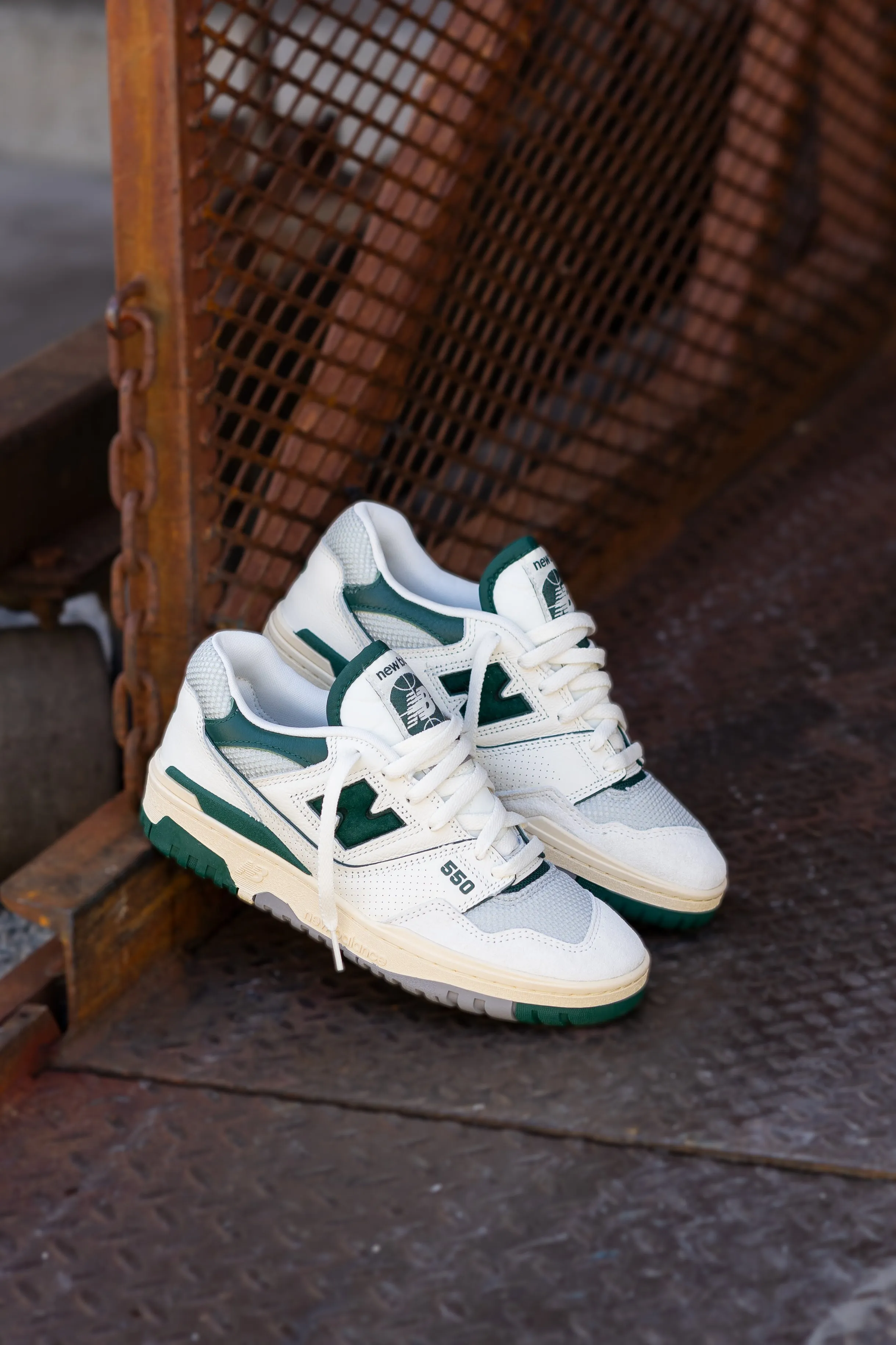 Mens New Balance 550 (White/Green) - BB550CPE