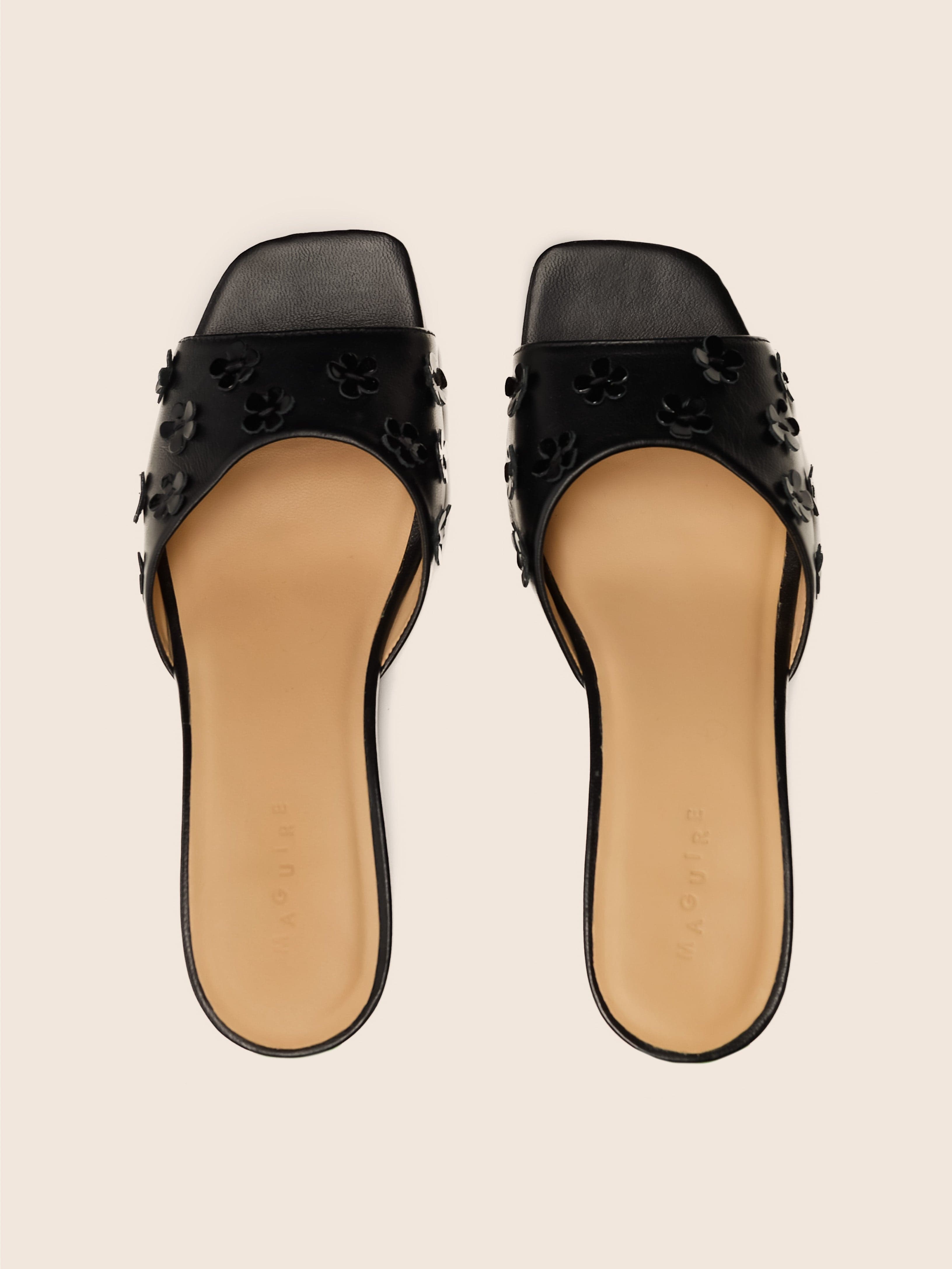 Olinda Black Heel