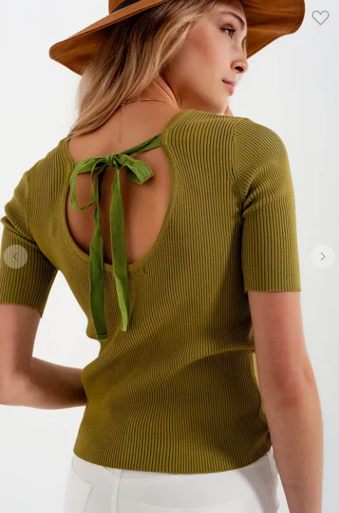 RIB KNITTED SWEATER WITH TIE BACK IN GREEN