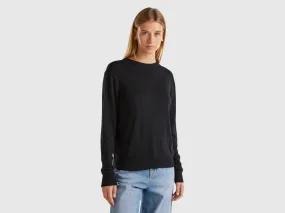 V-neck sweater in Modal® blend - Black | Benetton